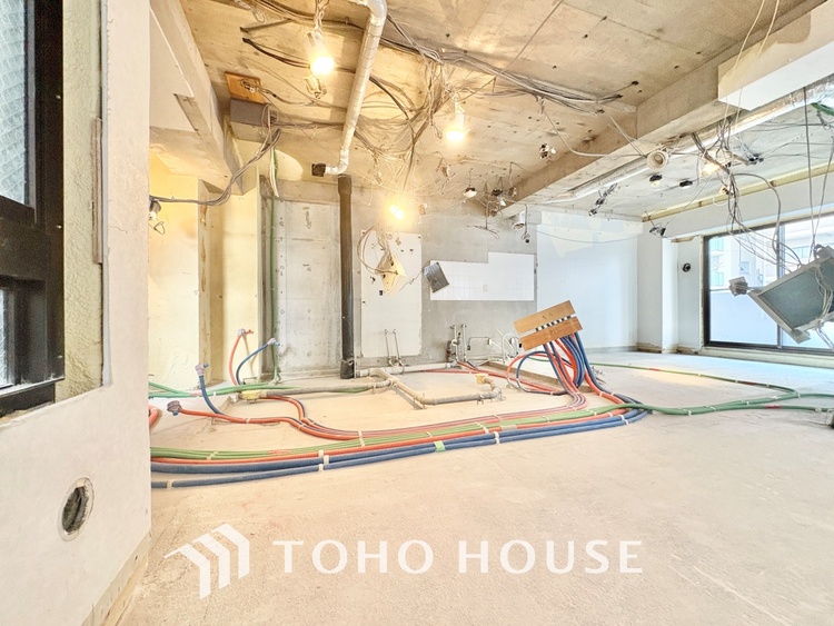 内装 寝室は一日の疲れを癒す大切な空間。快適で落ち着けるおすすめの間取りです。