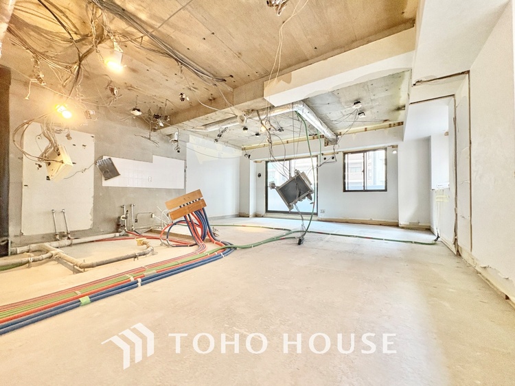 内装 寝室は一日の疲れを癒す大切な空間。快適で落ち着けるおすすめの間取りです。