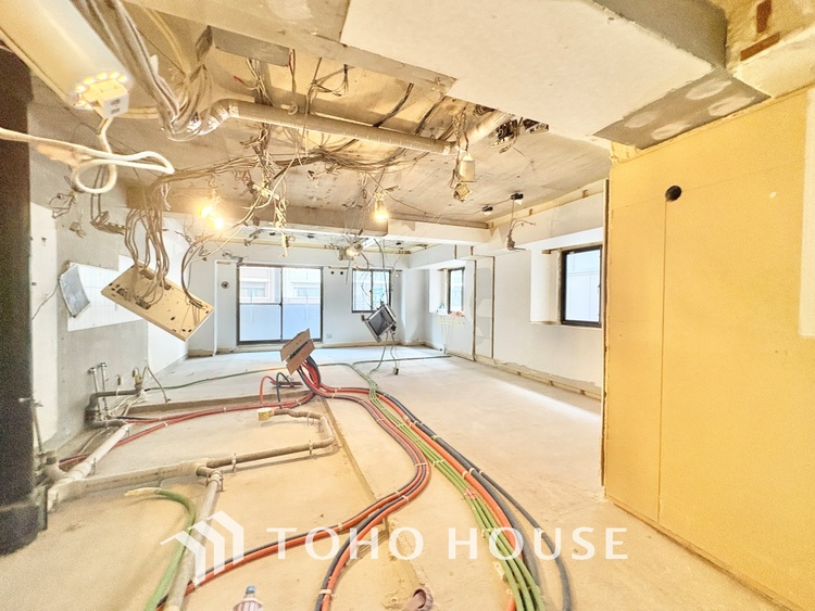 トイレ 清潔感あふれる快適なトイレ。毎日を心地よく過ごせるおすすめポイントです。