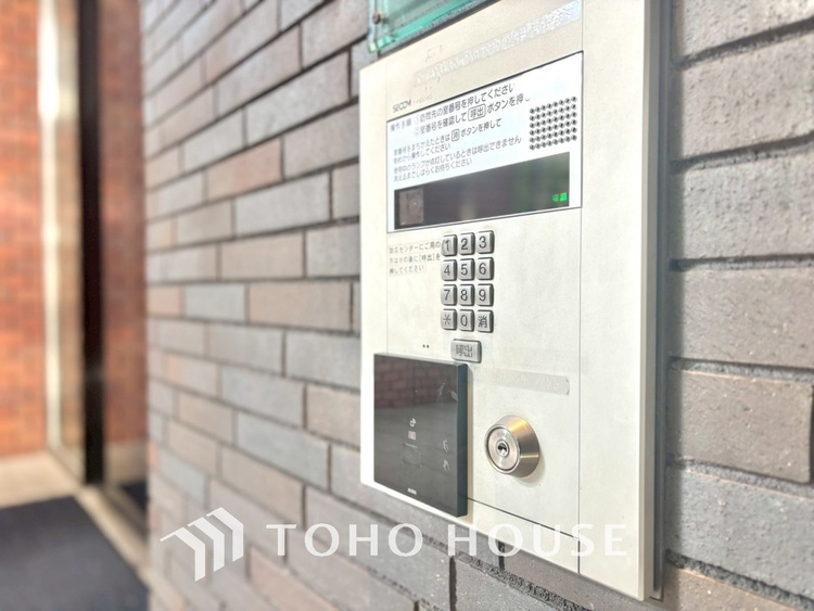 その他 ◆オートロック◆自室の鍵だけではなく、建物内に共用玄関のドアがあり、施錠されているという点がポイント。正しく施錠されていれば居住者以外の侵入を拒むことができます。