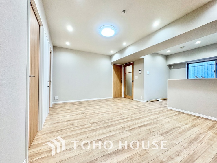 内装 寝室は一日の疲れを癒す大切な空間。快適で落ち着けるおすすめの間取りです。