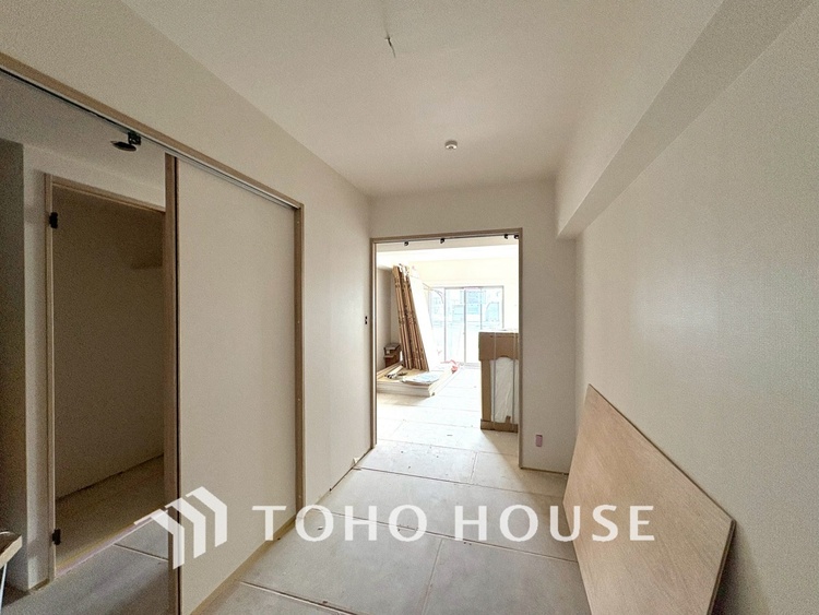 外観 現在改装中◆プライベートな時間◆最高な暮らしにはこの空間が必要。家族のふれあいも大切にしつつ、自分の空間も大切にしたい。