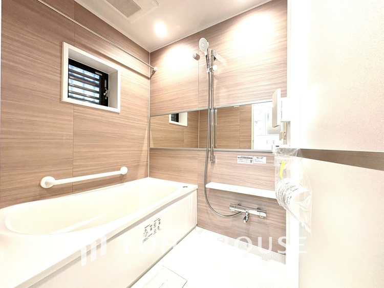 風呂 【BATHROOM】◆プライベートな空間◆simpleだからrelaxできるんです。こころもからだもキレイさっぱり。