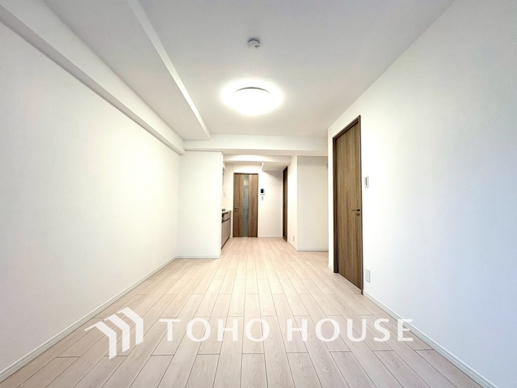 内装 【PRIVATE ROOM】◆快適◆な暮らしに不可欠な収納スペース。快適さとともに思い出も詰まっていく。