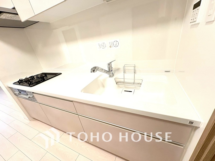 キッチン 【KITCHEN】◆Happy◆愛情たっぷりのお料理で家族にHappyを。システムキッチンがあなたをサポートしてくれます。