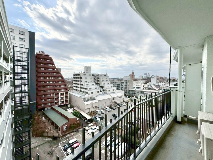 その他 眺望や窓からの景色が良いと、家で過ごす時間も快適です。