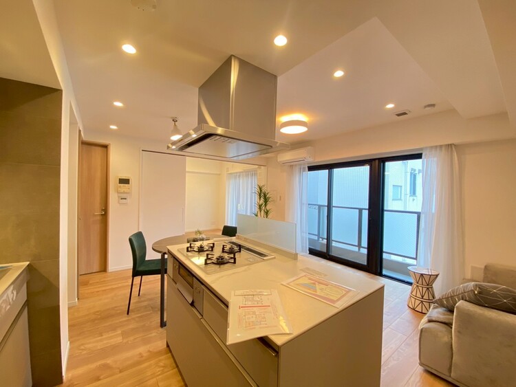 その他 シンプルな内装と偏り過ぎないデザインで統一しました。