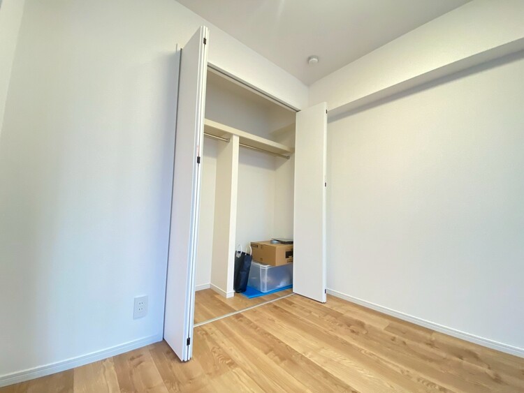 その他 収納スペースが付いていて、お部屋を広く使っていただけます。