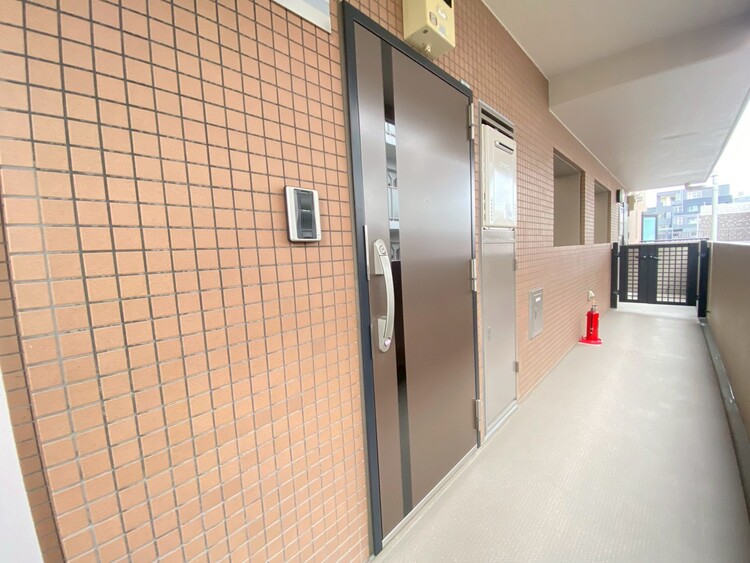 その他 清潔感のある落ち着いた雰囲気の玄関です。