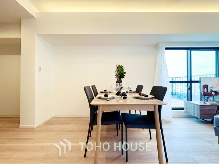 内装 【LIVING】◆家族◆愛する家族を一目で見渡せる。家族が集う空間。永遠に続く幸せな毎日を、ここで。