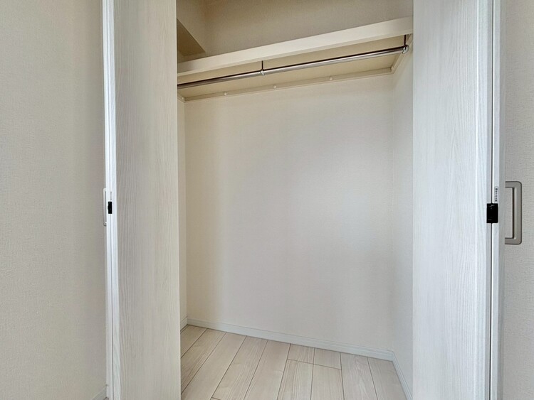 その他 家電やスーツケース、ストック品など何でも片付く嬉しい空間です。