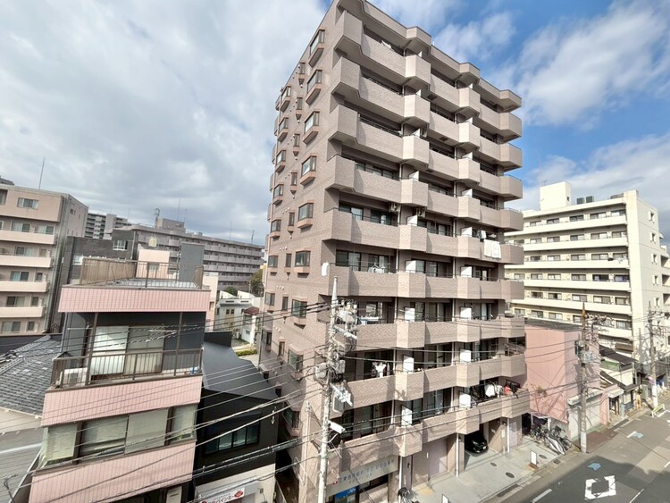 その他 眺望や窓からの景色が良いと、家で過ごす時間も快適です。