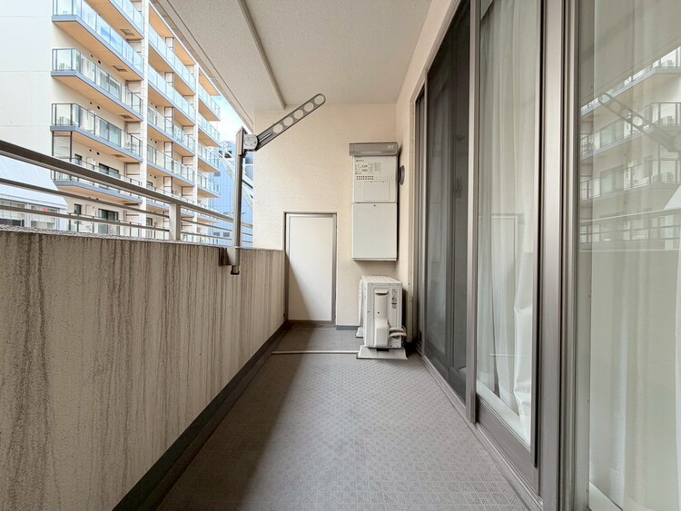 その他 朝の澄んだ空気や、夕方に吹く清々しい風を感じられるバルコニー。