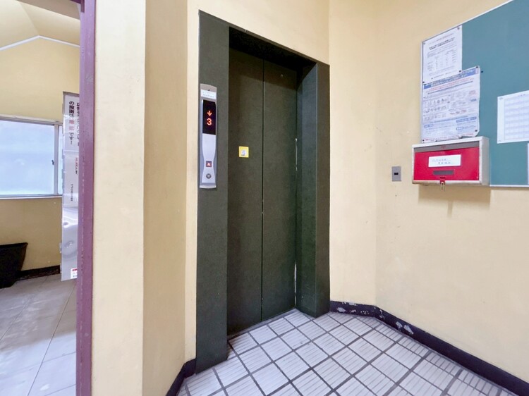 その他 エレベーター完備のため荷物が多くなっても安心。