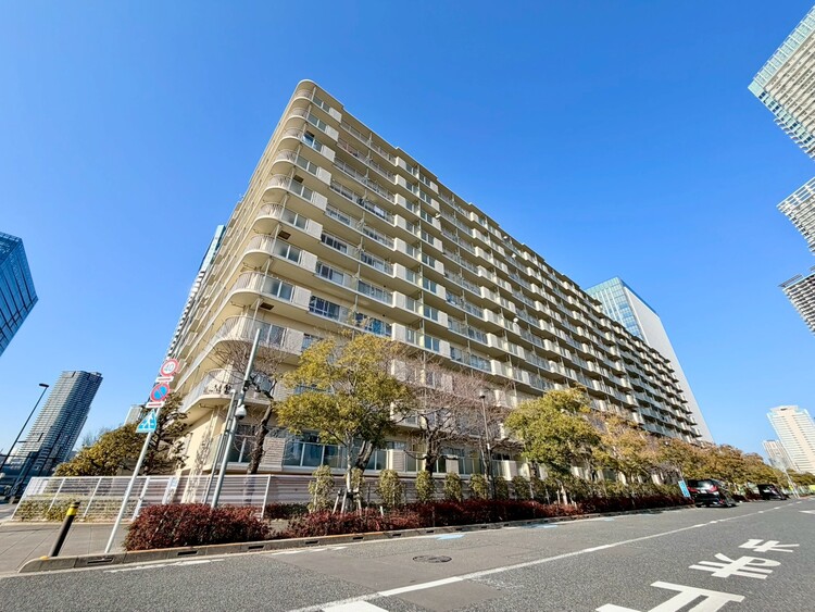 その他 飽きのこないシンプルモダンな外観です。