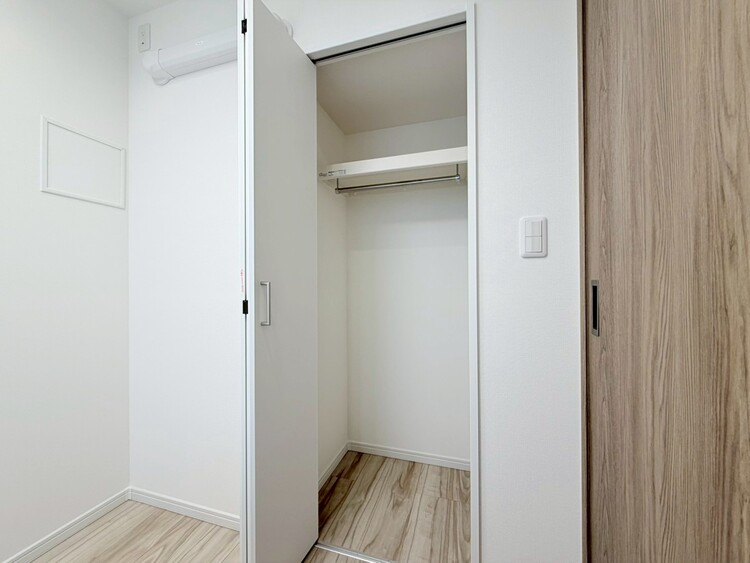 その他 家電やスーツケース、ストック品など何でも片付く嬉しい空間です。