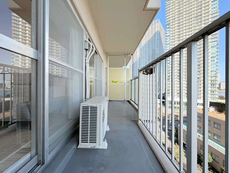 その他 朝の澄んだ空気や、夕方に吹く清々しい風を感じられるバルコニー。