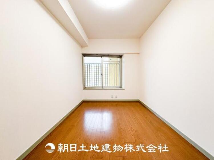 内装 人間の感性を育むプライベートルームはシンプルが１番だと思います。