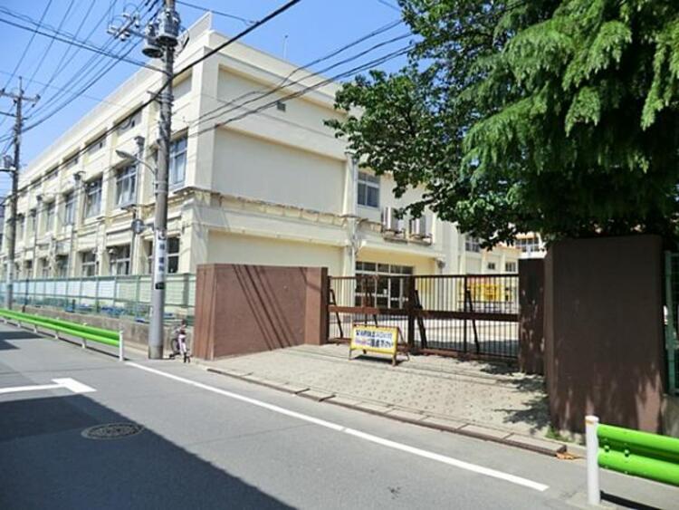 周辺 大田区立矢口西小学校　570m