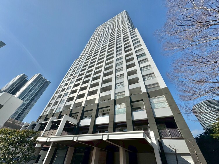 その他 飽きのこないシンプルモダンな外観です。