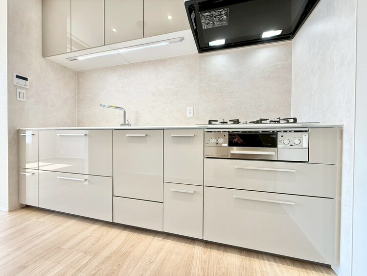 その他 開放感のあるキッチンスペース。調理をしながら、会話も弾みそうですね。