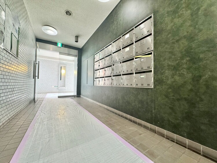 その他 館内は静寂な中が保たれており、管理が行き届いている印象を受けました。