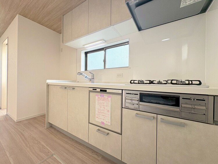 その他 使いやすくスタイリッシュなキッチン空間になっております。