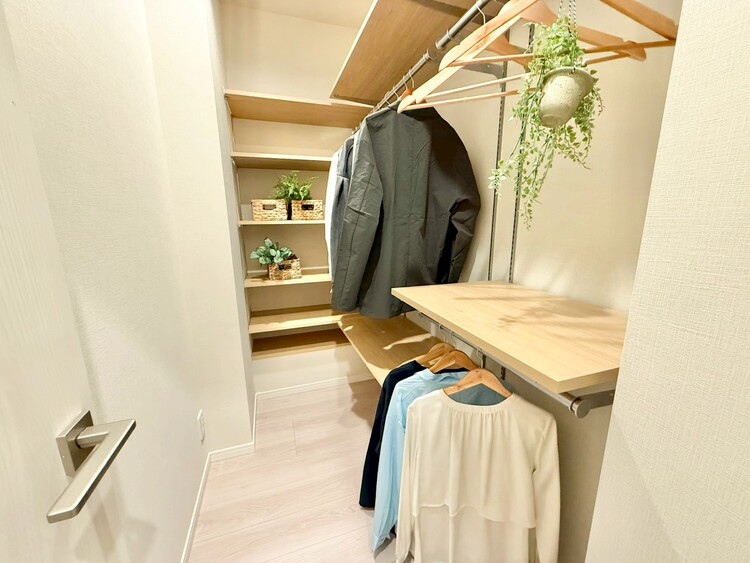 その他 家電やスーツケース、ストック品など何でも片付く嬉しい空間です。