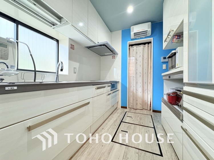 キッチン デザインと機能性を兼ね備えたシステムキッチン