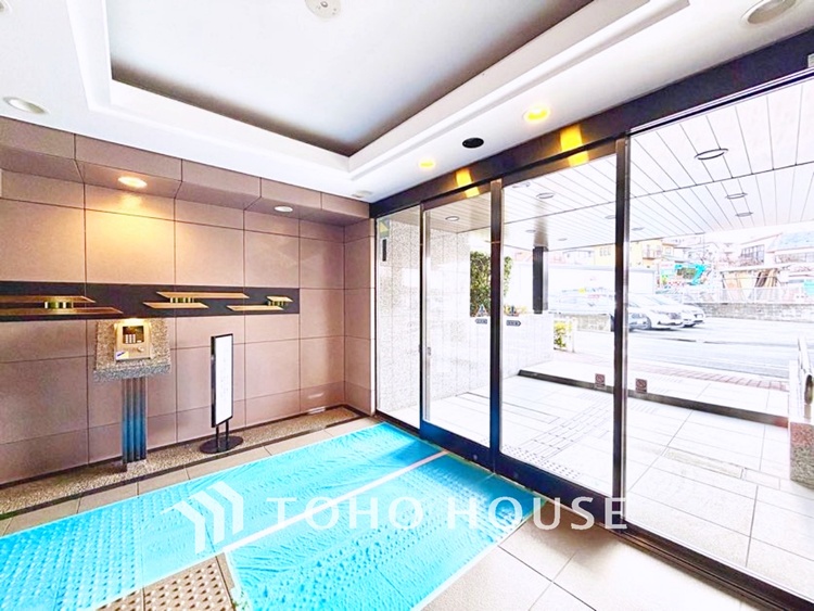 内装 明るく開放的なリビングで、インテリアを楽しみながら快適な暮らしを実現できます。