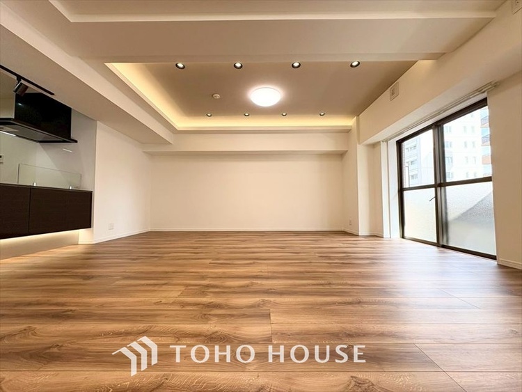 内装 【LIVING】◆住む喜び、楽しさ、感動◆を君と共有したい。いつまでもずっと家族を見渡せるこの広い空間で。