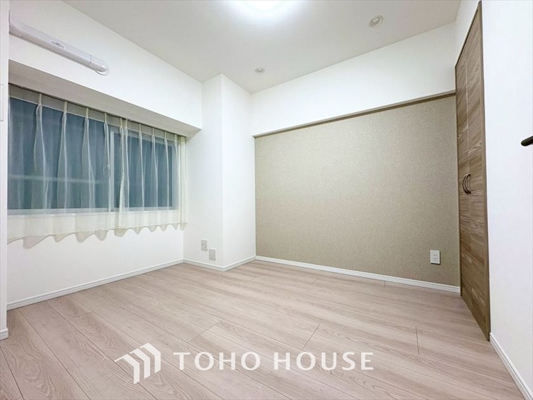 内装 【PRIVATE ROOM】◆快適◆な暮らしに不可欠な収納スペース。快適さとともに思い出も詰まっていく。