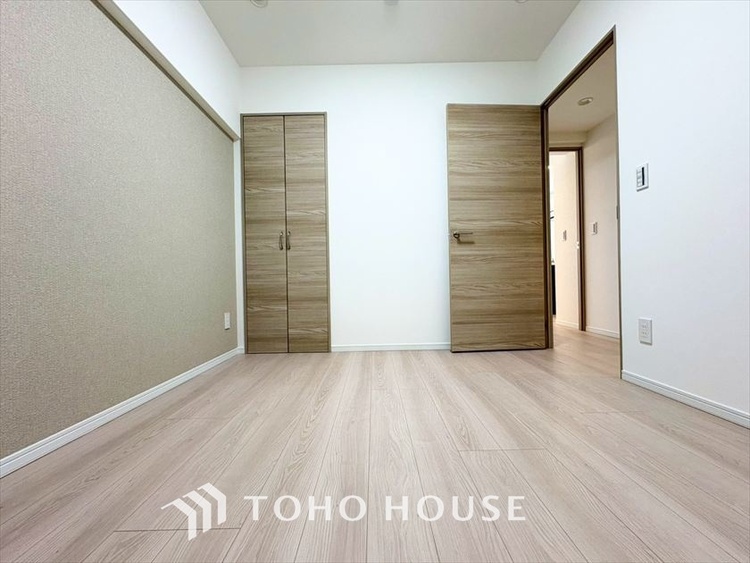 内装 【PRIVATE ROOM】◆プライベートな時間◆最高な暮らしにはこの空間が必要。家族のふれあいも大切にしつつ、自分の空間も大切にしたい。