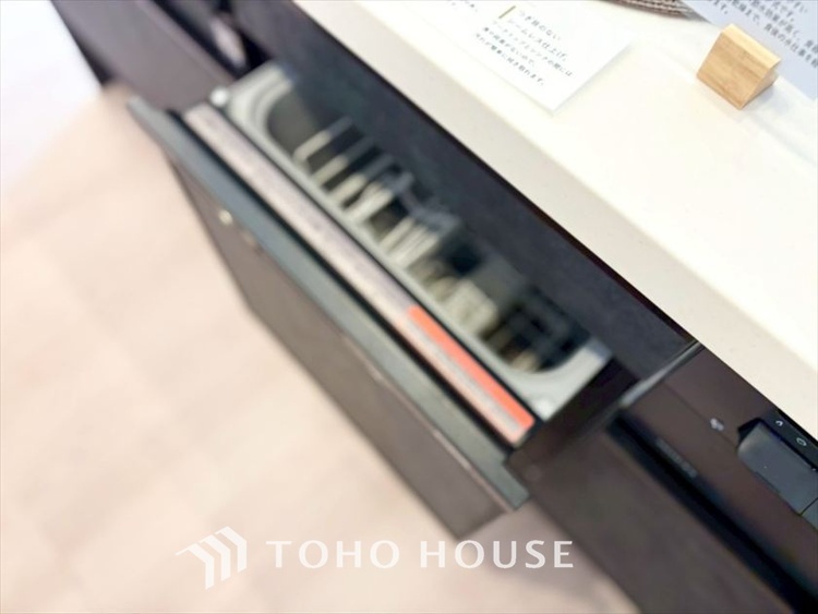 キッチン 【KITCHEN】◆Happy◆愛情たっぷりのお料理で家族にHappyを。システムキッチンがあなたをサポートしてくれます。