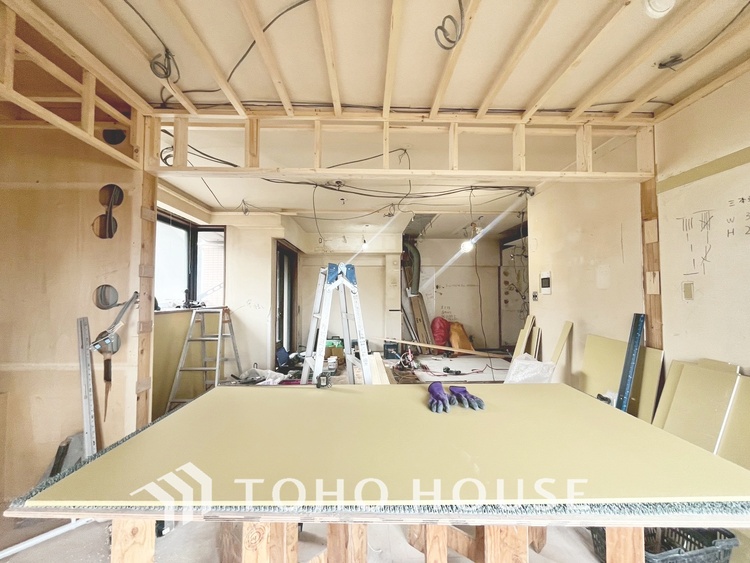 内装 現在改装中◆家族◆愛する家族を一目で見渡せる。家族が集う空間。永遠に続く幸せな毎日を、ここで。