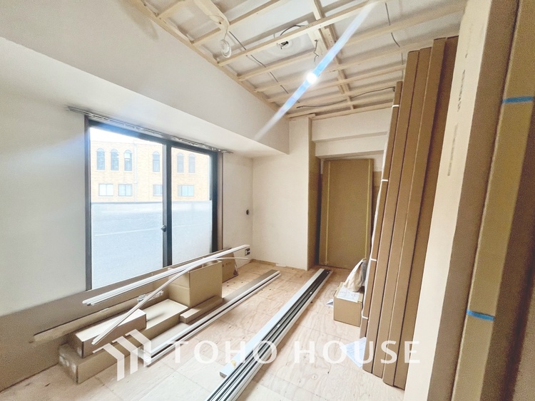 内装 現在改装中◆属毛離裏◆子は父を手本とし、母に愛育されて成長する。家族の深い繋がり。いつまでも大切にしたい。