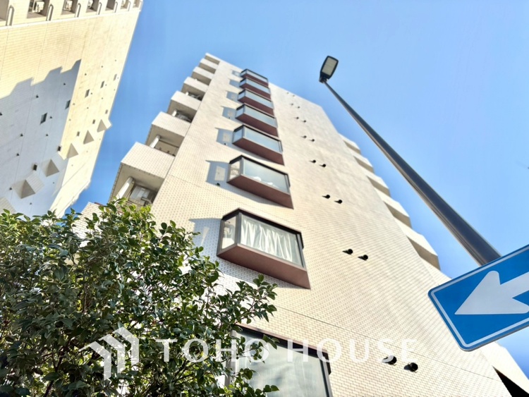 外観 【APPEARANCE】◆眩い◆光が燦々と入り、家族の笑顔を照らす。「いつまでも続いて」と願う夢のような毎日がここにある。