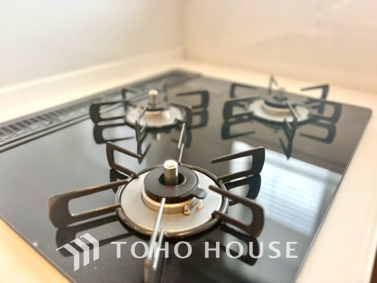 キッチン 【KITCHEN】◆家族のおはよう◆の声を笑顔で迎えてあげられるシステムキッチン。朝ごはんが楽しみでちょっと早起きしたくなるんです。