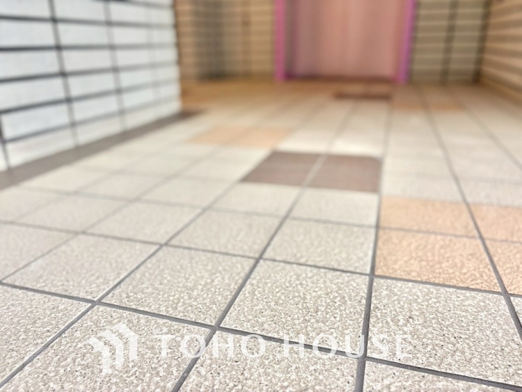 その他 【ENTRANCE】◆そびえ立つ◆我が家のシンボル。遠くの空が赤く染まる夕べが待ち遠しい。