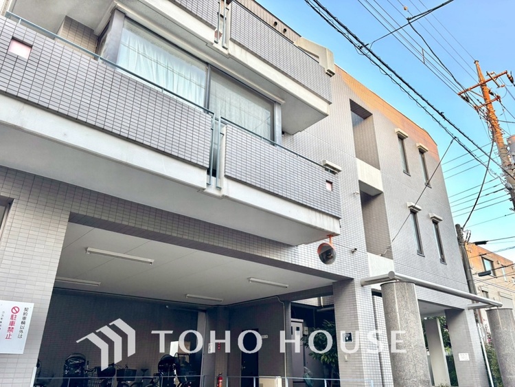 外観 【APPEARANCE】◆陽光◆が差し込む。この開放的な空間に家族の笑顔が集う。家族が一緒に過ごす空間は明るく、そして居心地よく。