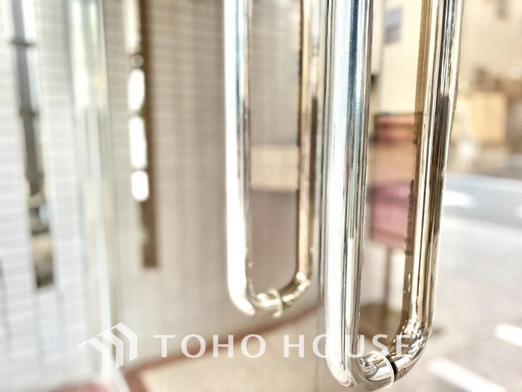 その他 【ENTRANCE】◆そびえ立つ◆我が家のシンボル。遠くの空が赤く染まる夕べが待ち遠しい。