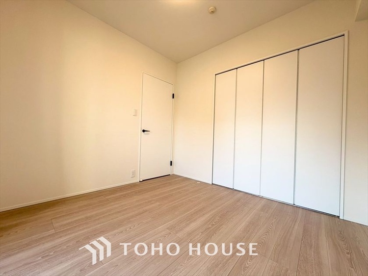 内装 【PRIVATE ROOM】◆属毛離裏◆子は父を手本とし、母に愛育されて成長する。家族の深い繋がり。いつまでも大切にしたい。