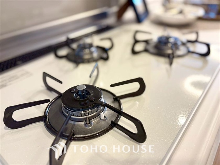 キッチン 【KITCHEN】◆家族のおはよう◆の声を笑顔で迎えてあげられるシステムキッチン。朝ごはんが楽しみでちょっと早起きしたくなるんです。