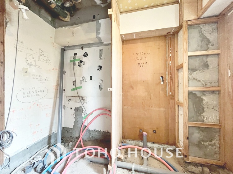 風呂 現在改装中◆プライベートな空間◆simpleだからrelaxできるんです。こころもからだもキレイさっぱり。