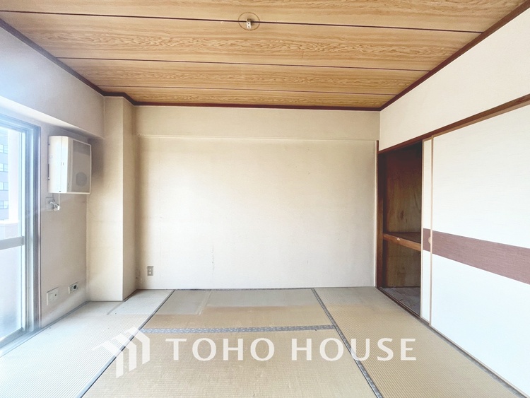 内装 現在改装中◆プライベートな時間◆最高な暮らしにはこの空間が必要。家族のふれあいも大切にしつつ、自分の空間も大切にしたい。