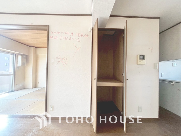 収納 現在改装中◆大型収納◆大切な思い出も、大切なモノもたくさんしまって下さい。