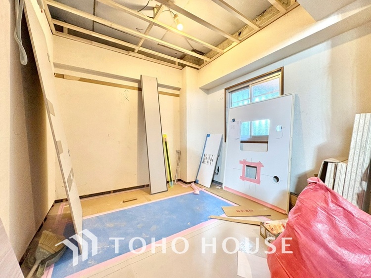 内装 現在改装中◆属毛離裏◆子は父を手本とし、母に愛育されて成長する。家族の深い繋がり。いつまでも大切にしたい。