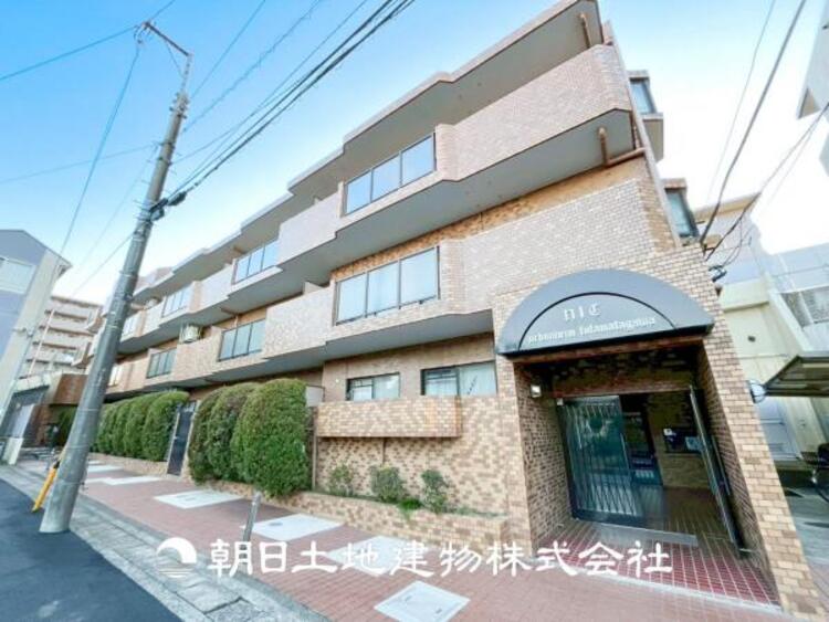 外観 【外観写真】その家から感じられる、気品・上質・重厚感・極細やかさ、そのすべては見た者に安らぎを与える特別な空間です。ここに住むからこそ意味がある。すべての（始まり）をここから迎えましょう。