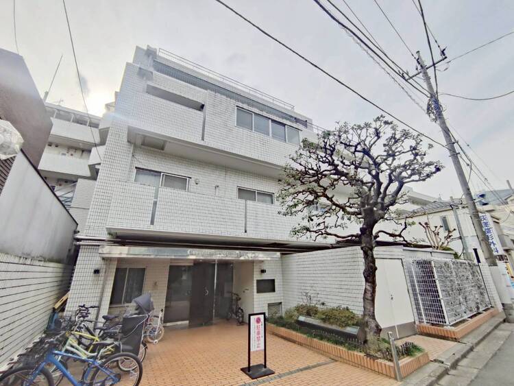 その他 飽きのこないシンプルモダンな外観です。