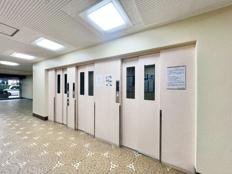 その他 エレベーター完備のため荷物が多くなっても安心。
